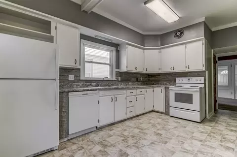 211 S Macarthur Blvd, Springfield, IL 62704 photo 15