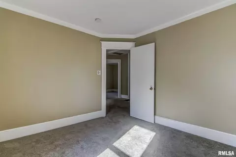 211 S Macarthur Blvd, Springfield, IL 62704 photo 28