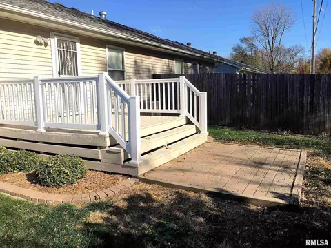 3008 Dunwich Ave, Springfield, IL 62702 photo 3