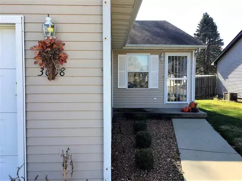 3008 Dunwich Ave, Springfield, IL 62702 photo 1