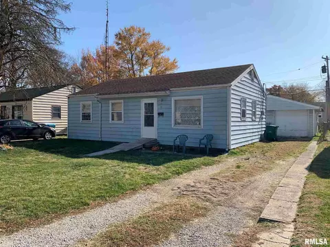16 Gettysburg Dr, Springfield, IL 62702 photo 1