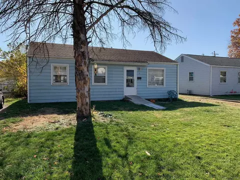 16 Gettysburg Dr, Springfield, IL 62702 photo 2