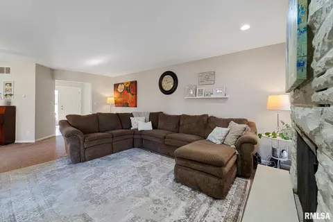 12 Greencastle Cir, Springfield, IL 62712 photo 13