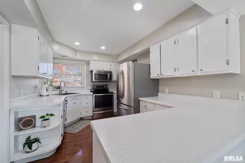 12 Greencastle Cir, Springfield, IL 62712 photo 18