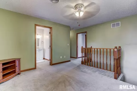 2120 N 21st St, Springfield, IL 62702 photo 19