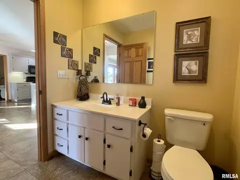 3004 Catalpa Dr, Springfield, IL 62712 photo 17