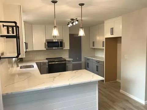 2317 S Park Ave, Springfield, IL 62704 photo 12