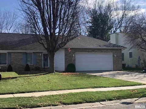 1610 Thornhill Dr, Springfield, IL 62711 photo 1