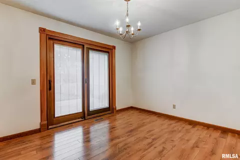 412 Violet Rdg, Chatham, IL 62629 photo 15
