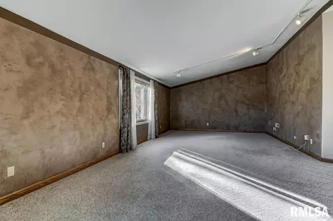 330 E Apple Orchard Rd, Springfield, IL 62703 photo 19