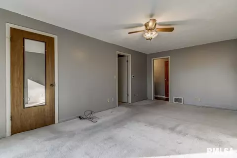 330 E Apple Orchard Rd, Springfield, IL 62703 photo 11