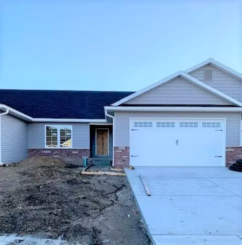 4701 Bellevue Dr, Springfield, IL 62711 photo 1