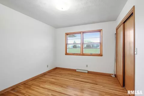 602 S Koke Mill Rd, Springfield, IL 62711 photo 9