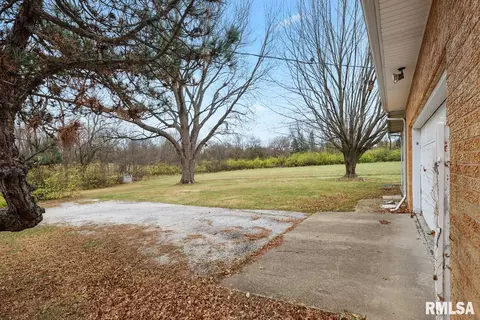 602 S Koke Mill Rd, Springfield, IL 62711 photo 15