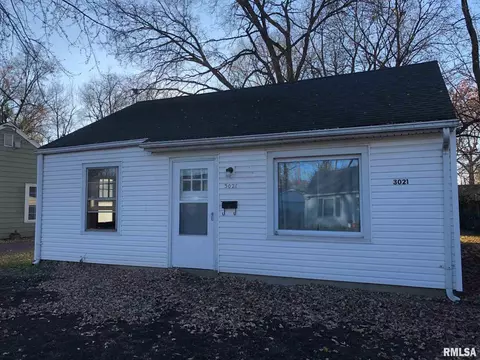 3021 S 3rd St, Springfield, IL 62703 photo 1