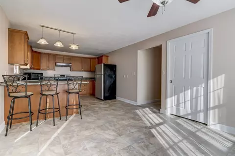 2923 S 14th St, Springfield, IL 62703 photo 7