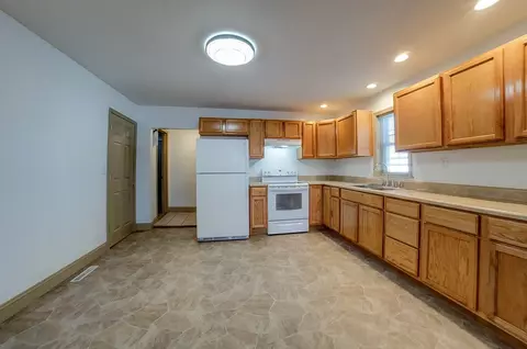 405 Elm St, Thayer, IL 62689 photo 19