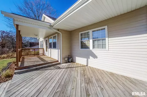 405 Elm St, Thayer, IL 62689 photo 33