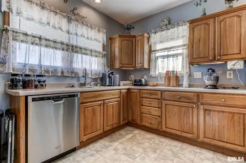 2048 N 5th St, Springfield, IL 62702 photo 13