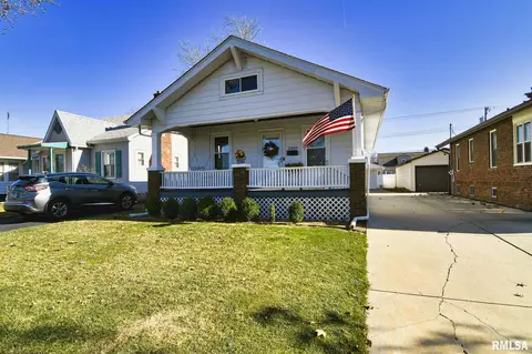 2048 N 5th St, Springfield, IL 62702 photo 1