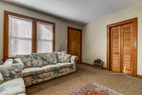 240 N Illinois St, Springfield, IL 62702 photo 5