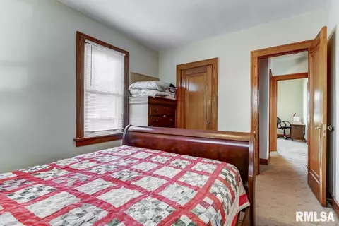 240 N Illinois St, Springfield, IL 62702 photo 21
