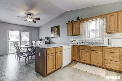 3005 Dunwich St, Springfield, IL 62702 photo 10