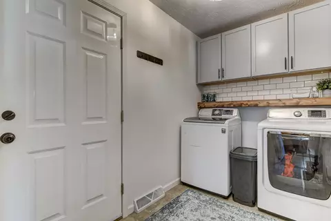 3005 Dunwich St, Springfield, IL 62702 photo 14