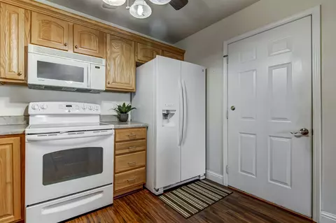 638 Williamson Ave, Chatham, IL 62629 photo 16