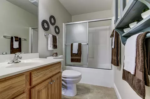 638 Williamson Ave, Chatham, IL 62629 photo 23
