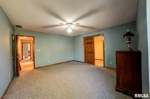 1420 James St, Springfield, IL 62703 photo 32