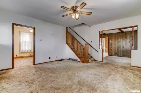 2202 E Grandview Ave, Springfield, IL 62702 photo 3