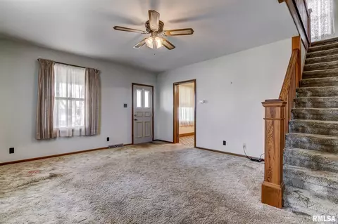 2202 E Grandview Ave, Springfield, IL 62702 photo 4