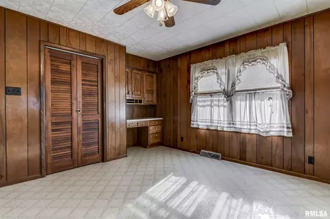2202 E Grandview Ave, Springfield, IL 62702 photo 12