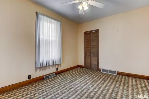 2202 E Grandview Ave, Springfield, IL 62702 photo 13