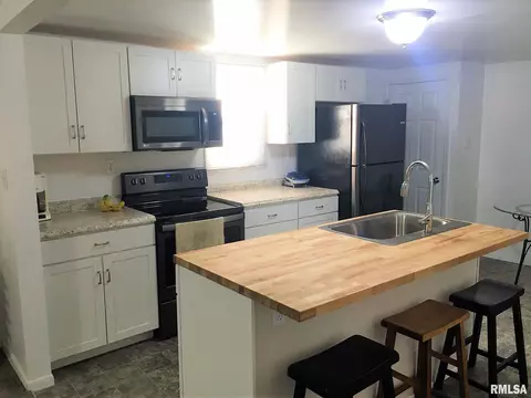 425 N Stephens Ave, Springfield, IL 62702 photo 13