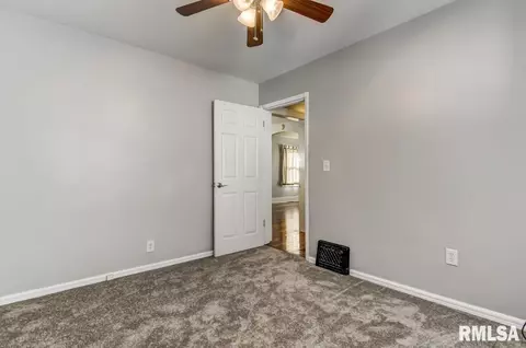 2348 S 4th St, Springfield, IL 62703 photo 19
