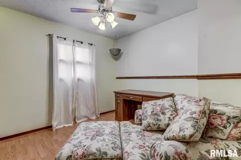 2125 Scarbrough Rd, Springfield, IL 62702 photo 23