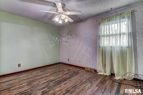 2125 Scarbrough Rd, Springfield, IL 62702 photo 21