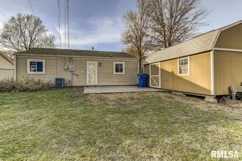1730 Fairmont Dr, Springfield, IL 62702 photo 25