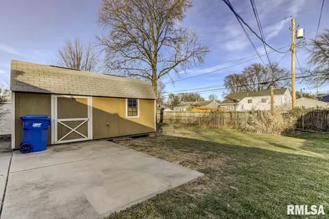 1730 Fairmont Dr, Springfield, IL 62702 photo 23