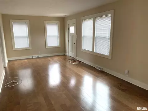 2533 S 8th St, Springfield, IL 62703 photo 11