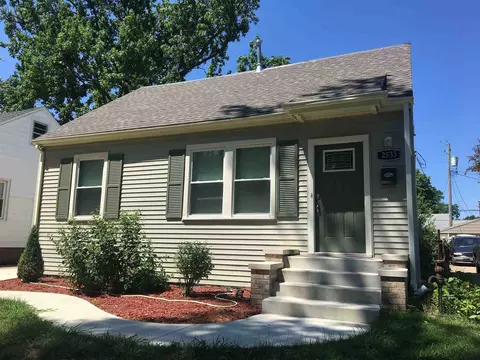 2533 S 8th St, Springfield, IL 62703 photo 5