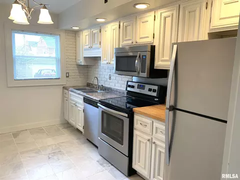 2533 S 8th St, Springfield, IL 62703 photo 12