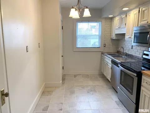 2533 S 8th St, Springfield, IL 62703 photo 13