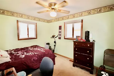 1712 Schrader Ave, Springfield, IL 62702 photo 8