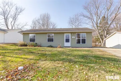 1411 Johnson Ln, Springfield, IL 62702 photo 1