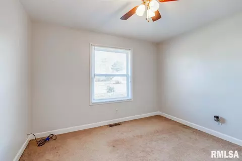 1411 Johnson Ln, Springfield, IL 62702 photo 18