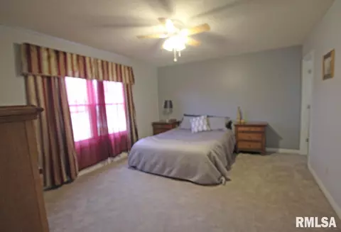 209 Norwalk Rd, Springfield, IL 62704 photo 9