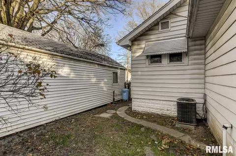 813 E Stanford Ave, Springfield, IL 62703 photo 20